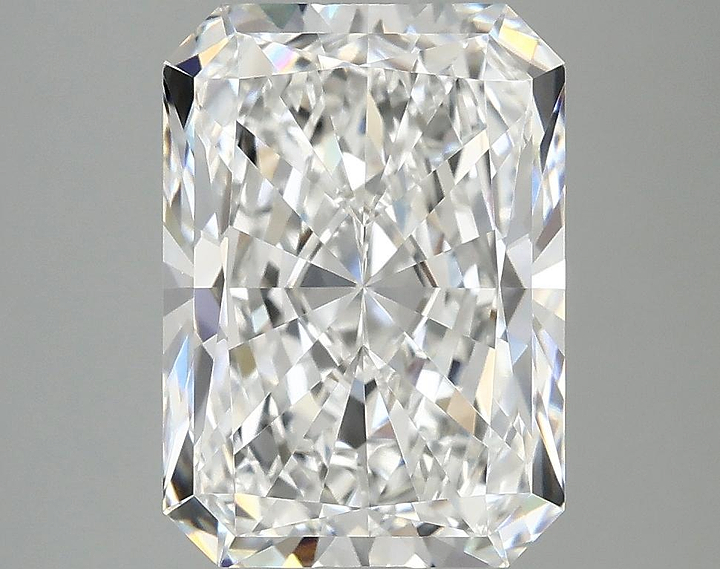 4.05 Carat Radiant Shaped Ideal Cut VVS2 IGI Certified Lab Grown Diamond
