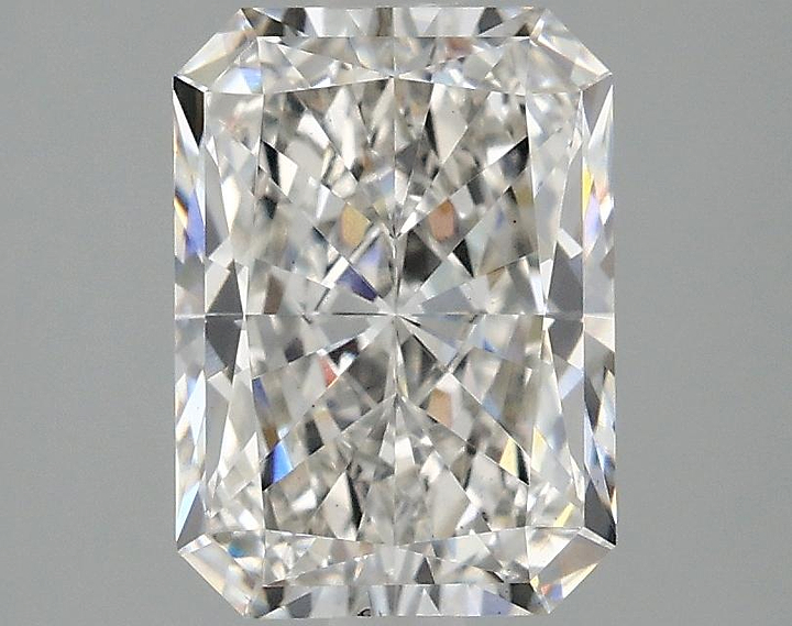 2.39 Carat Radiant Shaped Excellent Cut VS2 IGI Certified Lab Grown Diamond