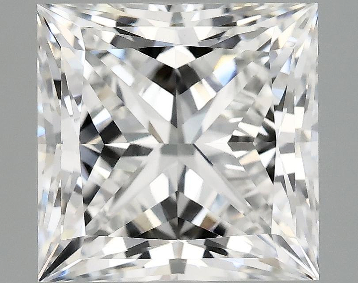 2.08 Carat Princess Shaped Ideal Cut VVS2 IGI Certified Lab Grown Diamond
