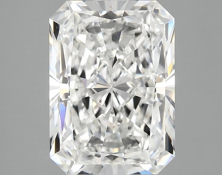3.03 Carat Radiant Shaped Excellent Cut VS1 IGI Certified Lab Grown Diamond