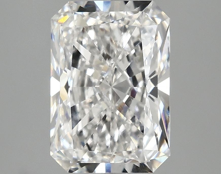 3.05 Carat Radiant Shaped Ideal Cut VS1 IGI Certified Lab Grown Diamond