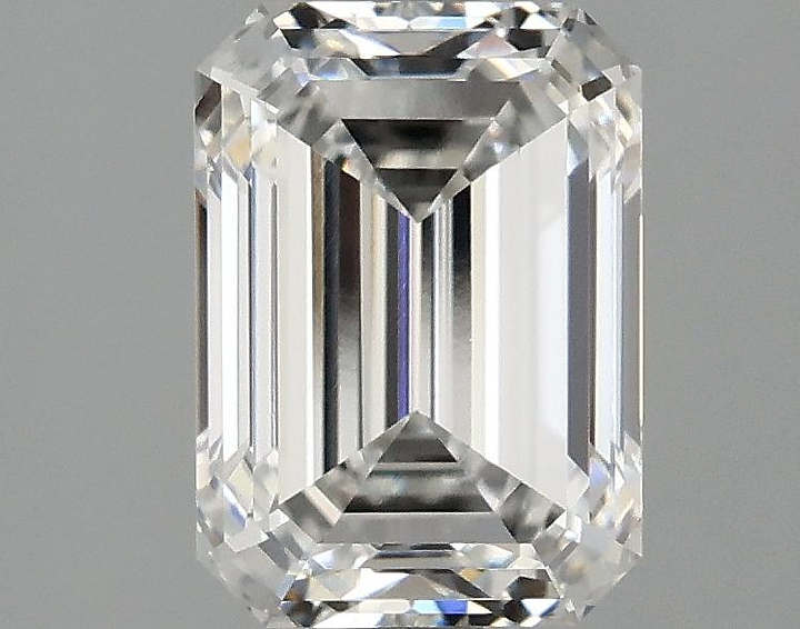 2.09 Carat Emerald Shaped Excellent Cut VVS2 IGI Certified Lab Grown Diamond