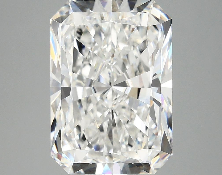 4.96 Carat Radiant Shaped Ideal Cut VS1 IGI Certified Lab Grown Diamond