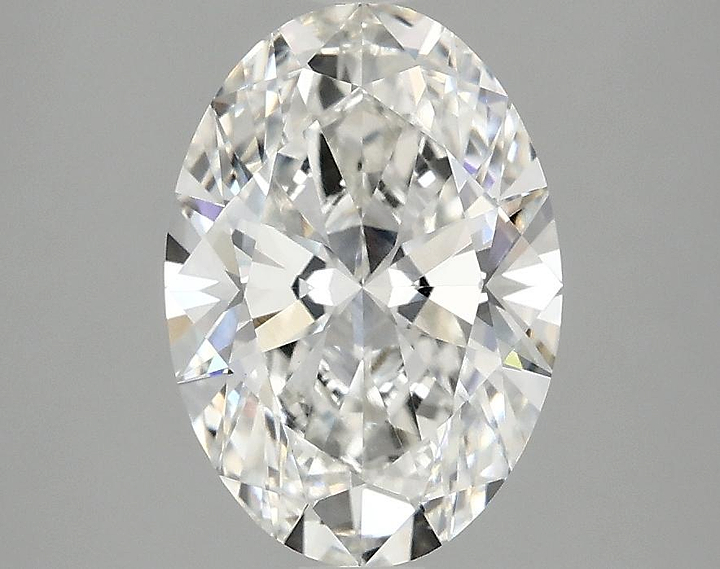 2.1 Carat Oval Shaped Ideal Cut VVS2 IGI Certified Lab Grown Diamond