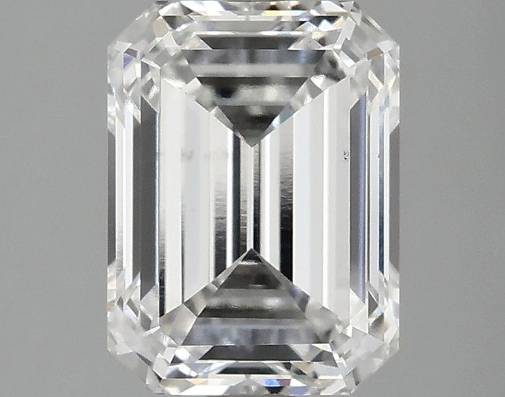 2.5 Carat Emerald Shaped Excellent Cut VS2 IGI Certified Lab Grown Diamond