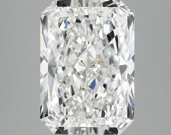 3.02 Carat Radiant Shaped Ideal Cut VS1 IGI Certified Lab Grown Diamond