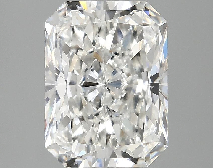 3.06 Carat Radiant Shaped Excellent Cut VVS2 IGI Certified Lab Grown Diamond
