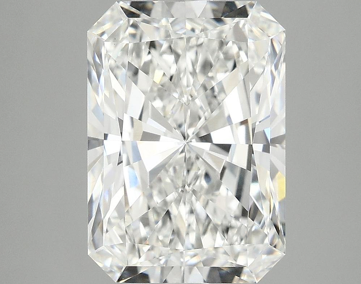 4.11 Carat Radiant Shaped Ideal Cut VVS2 IGI Certified Lab Grown Diamond