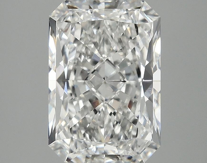 2.94 Carat Radiant Shaped Ideal Cut VVS2 IGI Certified Lab Grown Diamond