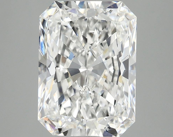 4.09 Carat Radiant Shaped Excellent Cut VVS2 IGI Certified Lab Grown Diamond