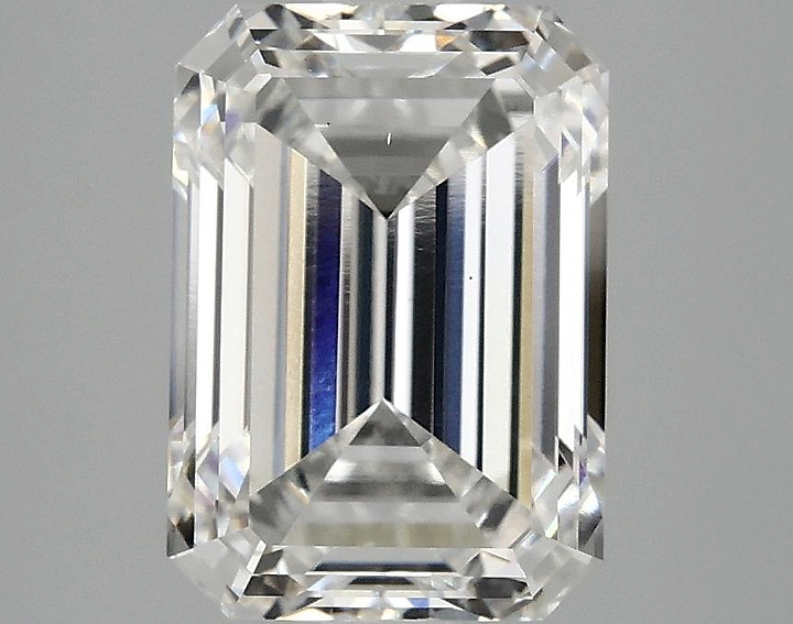 3.34 Carat Emerald Shaped Ideal Cut VS1 IGI Certified Lab Grown Diamond
