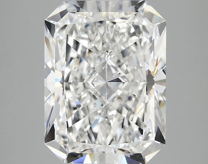 4.06 Carat Radiant Shaped Excellent Cut VVS2 IGI Certified Lab Grown Diamond
