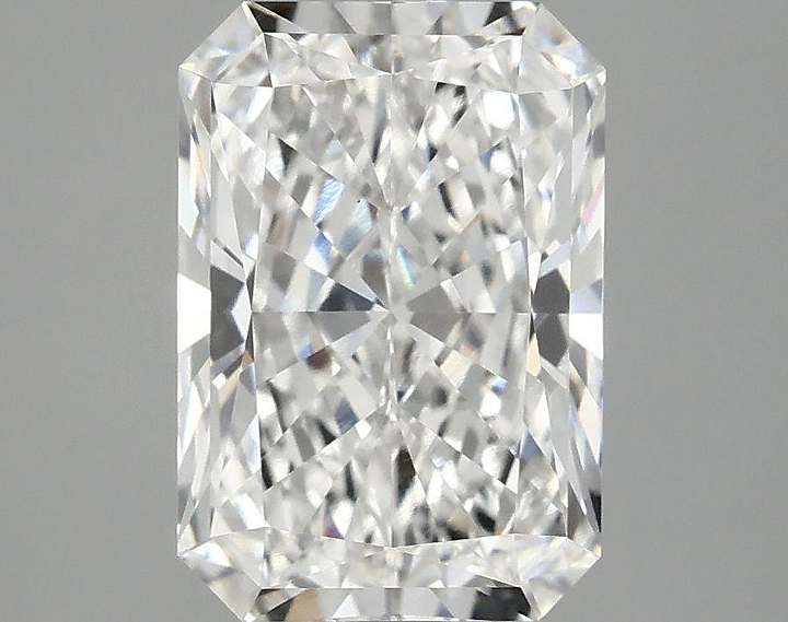 3.04 Carat Radiant Shaped Ideal Cut VS1 IGI Certified Lab Grown Diamond