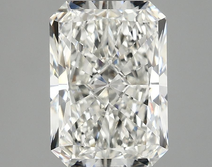 3.08 Carat Radiant Shaped Ideal Cut VVS2 IGI Certified Lab Grown Diamond