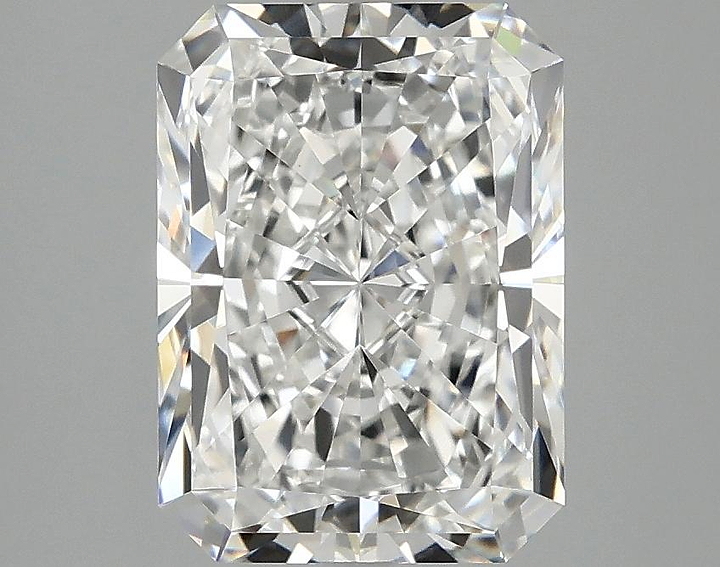 2.92 Carat Radiant Shaped Excellent Cut VVS2 IGI Certified Lab Grown Diamond
