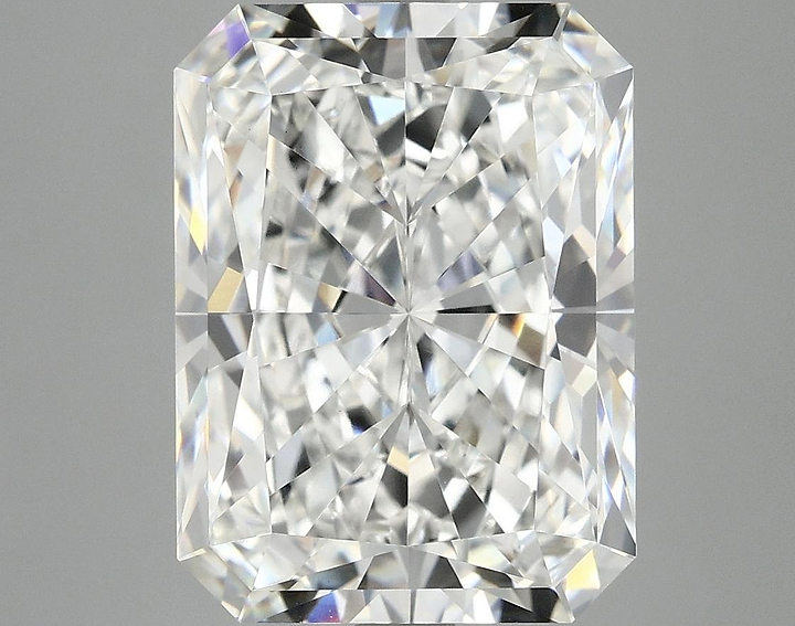 7.15 Carat Radiant Shaped Excellent Cut VVS2 IGI Certified Lab Grown Diamond