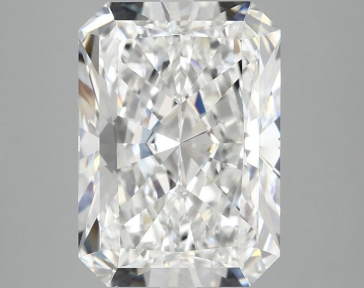 4.91 Carat Radiant Shaped Ideal Cut VVS2 IGI Certified Lab Grown Diamond