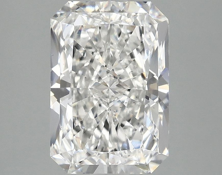2.81 Carat Radiant Shaped Ideal Cut VS2 IGI Certified Lab Grown Diamond