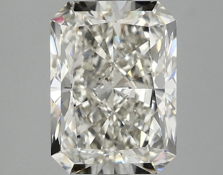 3.04 Carat Radiant Shaped Excellent Cut VS2 IGI Certified Lab Grown Diamond