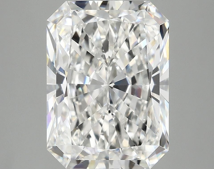 3.88 Carat Radiant Shaped Excellent Cut VVS2 IGI Certified Lab Grown Diamond