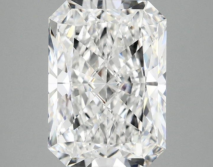 4.07 Carat Radiant Shaped Ideal Cut VVS2 IGI Certified Lab Grown Diamond