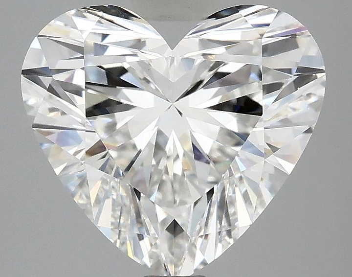 3.09 Carat Heart Shaped Ideal Cut VVS2 IGI Certified Lab Grown Diamond