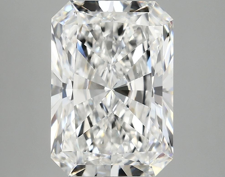 4.15 Carat Radiant Shaped Ideal Cut VS1 IGI Certified Lab Grown Diamond