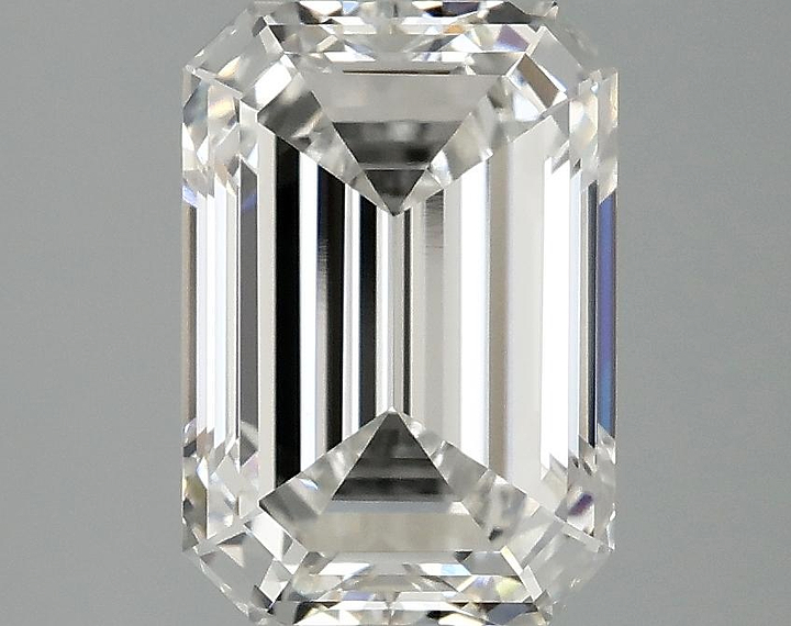 3.09 Carat Emerald Shaped Ideal Cut VVS2 IGI Certified Lab Grown Diamond