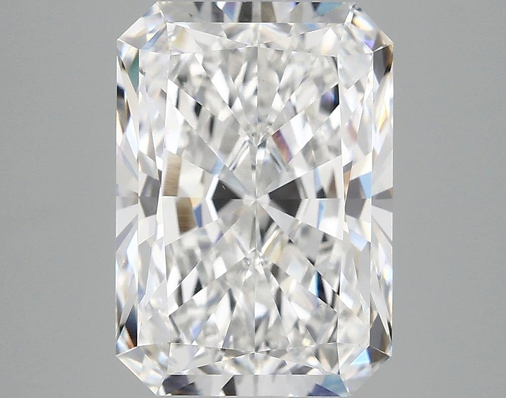 4.58 Carat Radiant Shaped Ideal Cut VS1 IGI Certified Lab Grown Diamond