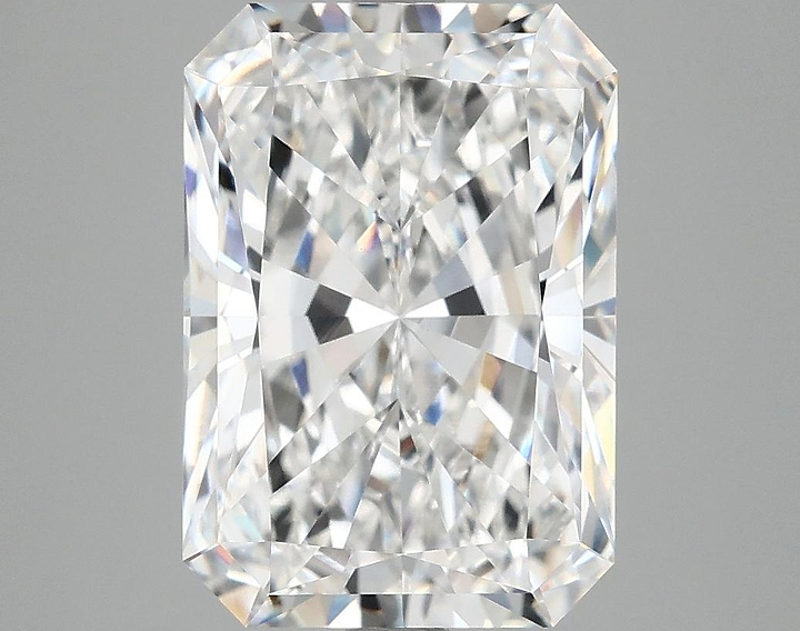 4.98 Carat Radiant Shaped Ideal Cut VVS2 IGI Certified Lab Grown Diamond