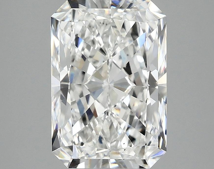 2.97 Carat Radiant Shaped Ideal Cut VS2 IGI Certified Lab Grown Diamond