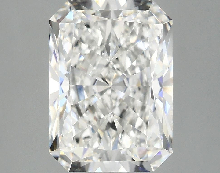 4.09 Carat Radiant Shaped Ideal Cut VVS2 IGI Certified Lab Grown Diamond