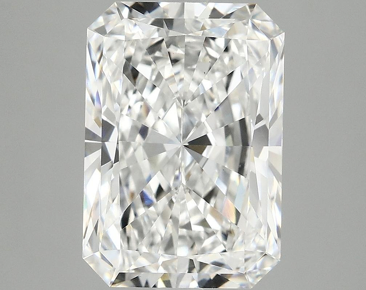4.18 Carat Radiant Shaped Ideal Cut VS1 IGI Certified Lab Grown Diamond