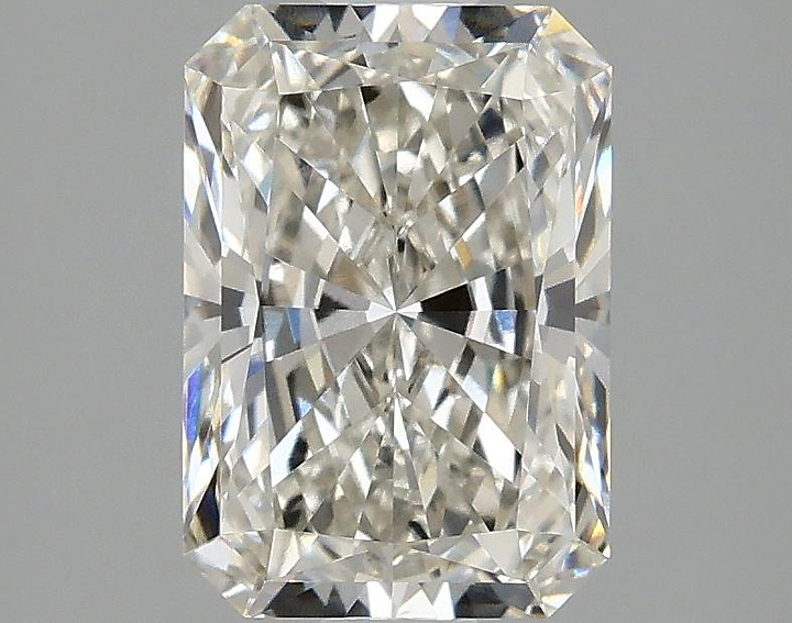 2.1 Carat Radiant Shaped Ideal Cut VS1 IGI Certified Lab Grown Diamond