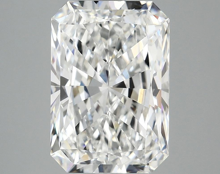 4.07 Carat Radiant Shaped Ideal Cut VVS2 IGI Certified Lab Grown Diamond