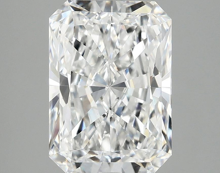 3.03 Carat Radiant Shaped Ideal Cut VS1 IGI Certified Lab Grown Diamond