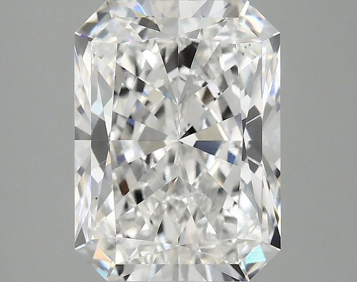 3.05 Carat Radiant Shaped Excellent Cut VS2 IGI Certified Lab Grown Diamond