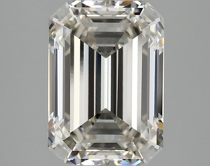 3.09 Carat Emerald Shaped Ideal Cut VVS2 IGI Certified Lab Grown Diamond