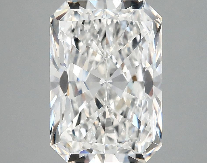 3.78 Carat Radiant Shaped Ideal Cut VVS2 IGI Certified Lab Grown Diamond