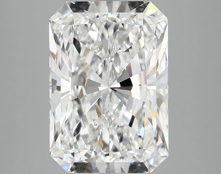 4.17 Carat Radiant Shaped Ideal Cut VVS2 IGI Certified Lab Grown Diamond