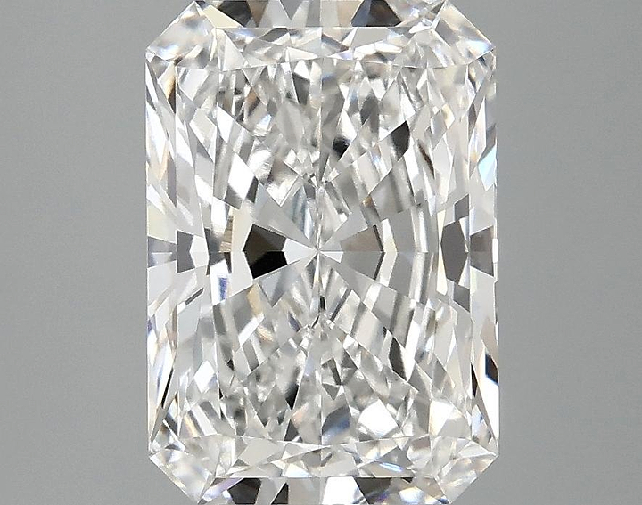 2.99 Carat Radiant Shaped Ideal Cut VVS2 IGI Certified Lab Grown Diamond
