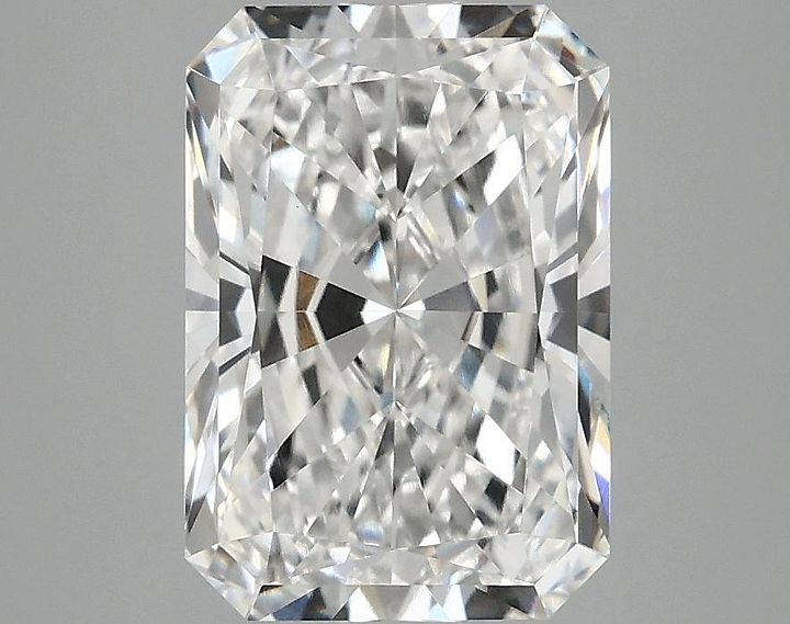 3.09 Carat Radiant Shaped Ideal Cut VVS2 IGI Certified Lab Grown Diamond