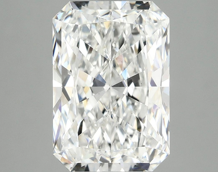 4.07 Carat Radiant Shaped Ideal Cut VS1 IGI Certified Lab Grown Diamond