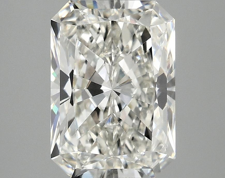 3.09 Carat Radiant Shaped Ideal Cut VVS2 IGI Certified Lab Grown Diamond