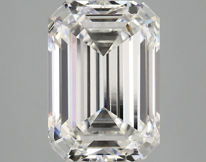 3.09 Carat Emerald Shaped Ideal Cut VS1 IGI Certified Lab Grown Diamond