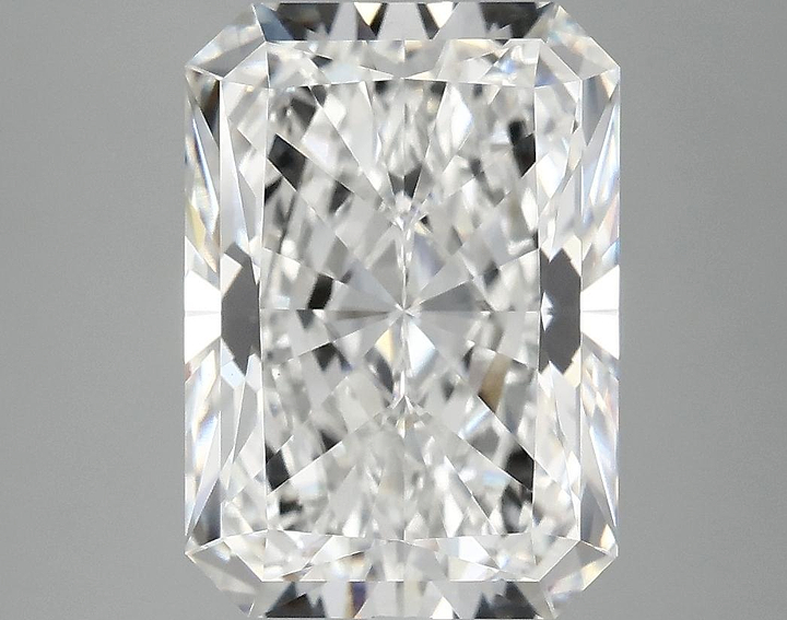 5.07 Carat Radiant Shaped Ideal Cut VVS2 IGI Certified Lab Grown Diamond