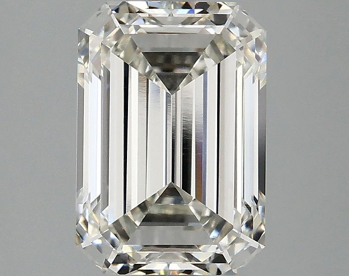 2.59 Carat Emerald Shaped Ideal Cut VVS2 IGI Certified Lab Grown Diamond