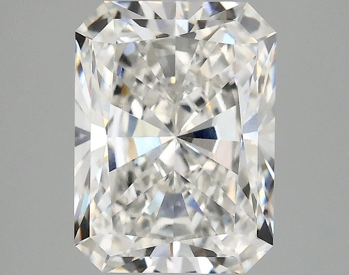 3.06 Carat Radiant Shaped Excellent Cut VS1 IGI Certified Lab Grown Diamond