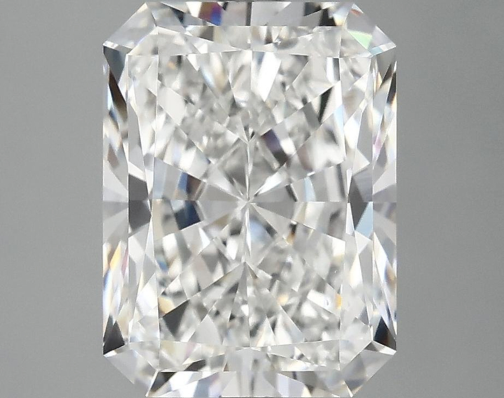 3.95 Carat Radiant Shaped Excellent Cut VS1 IGI Certified Lab Grown Diamond