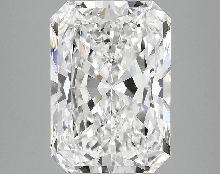 4.99 Carat Radiant Shaped Ideal Cut VVS2 IGI Certified Lab Grown Diamond